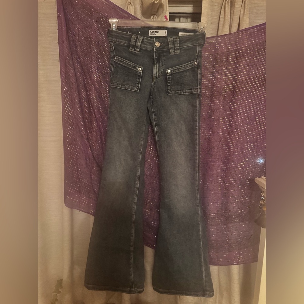 Garage Low-Rise Flared Jeans